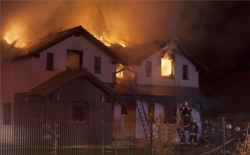 Leégett egy családi ház Telkiben