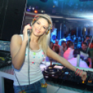 Club Neo - Niki Belucci