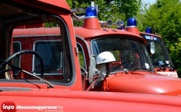  Új magasból mentő járművet kapott Győr 