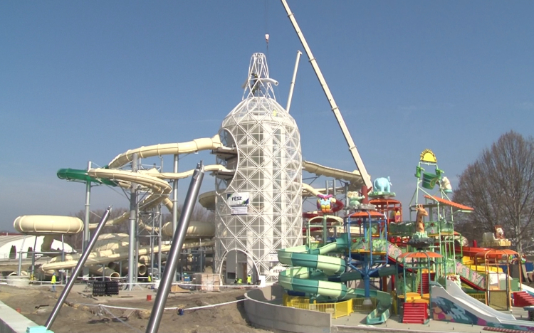 Finiséhez ért a Vízi Élménypark építése