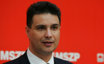 Mesterházy Attila: a kormány megbukott