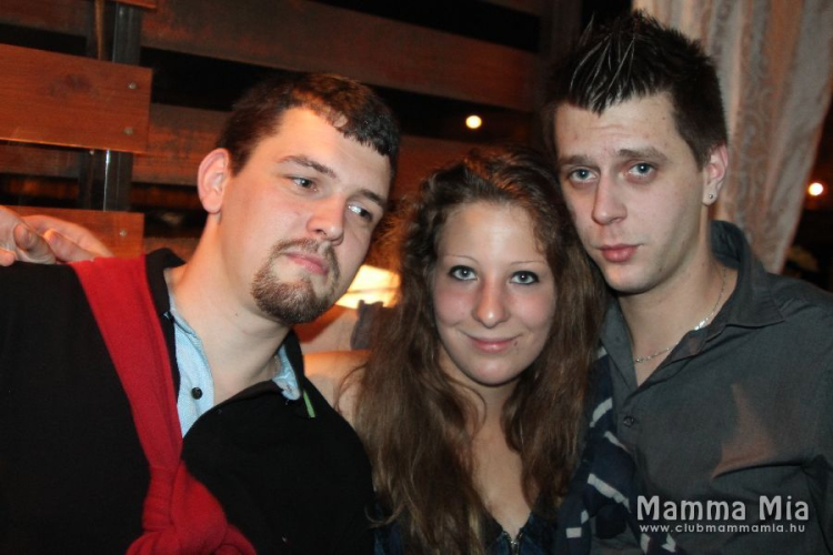 2013.06.01Szombat Mamma mia Dj:Balage fotók.árpika