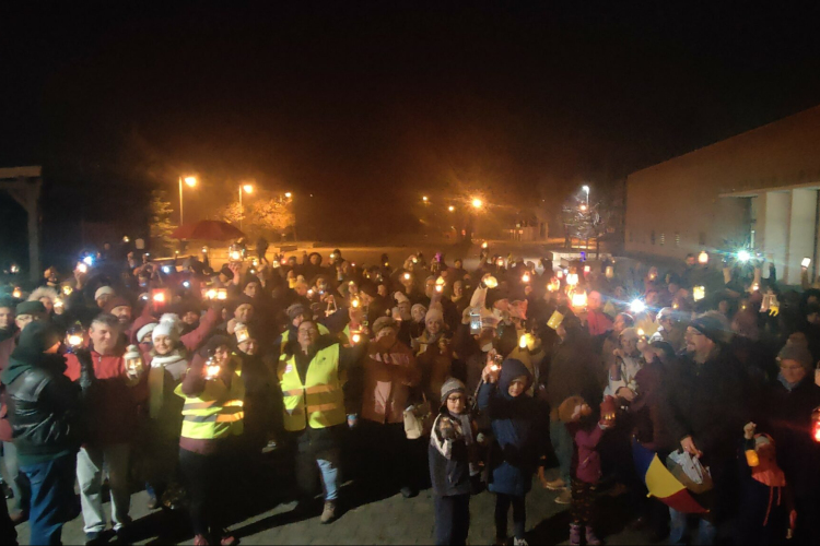 Lámpásokkal mutatták meg magukat a győrszentivániak