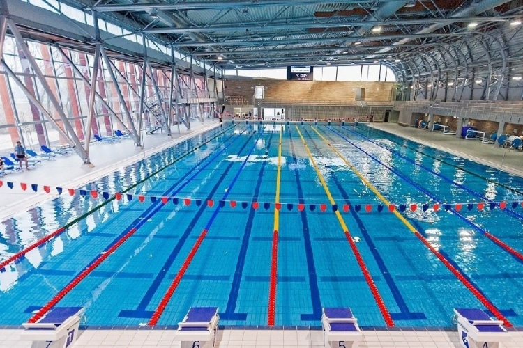 Bezár az Aqua Sportközpont és a Magyar Vilmos uszoda is
