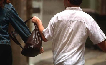 Elfogták a győri  táskatolvajt