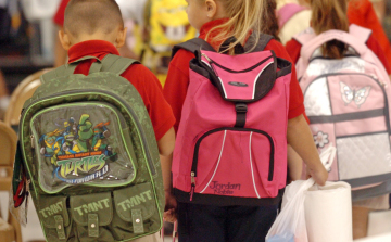 A jövő hétfőn kezdődik a tanítás