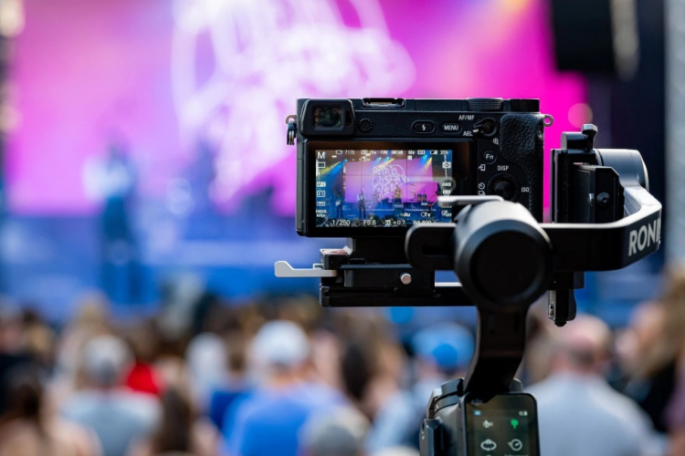 Új vizuális továbbképzést indít az egyetem