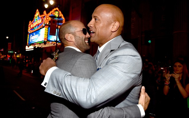 Kiterjesztik a Halálos iramban és a Transformers világát