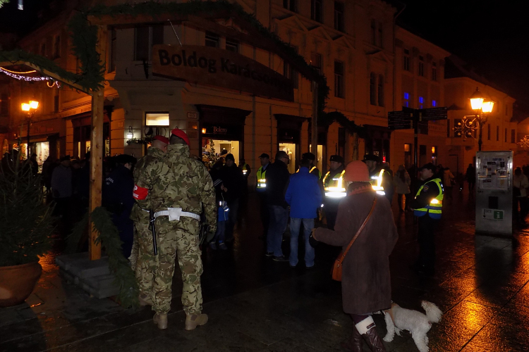 Adventi vásárok biztonságáért Győrben 