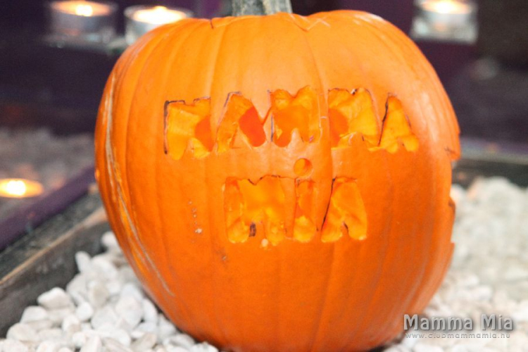 2013.11.01.Péntek Mamma Mia Video Disco Dj:Hubik Fotók:árpika