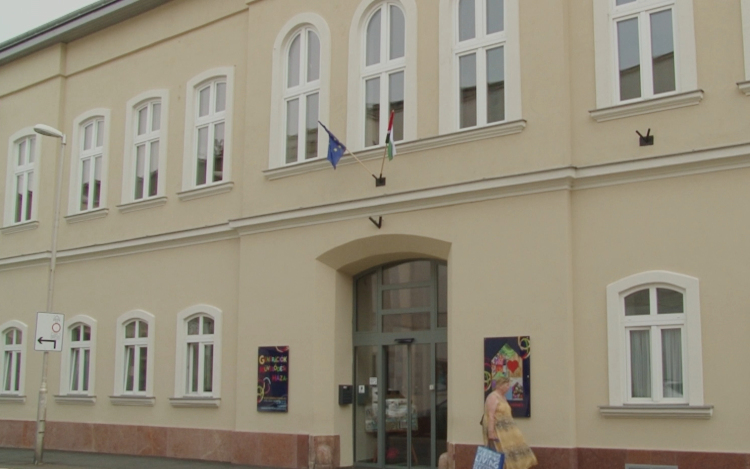 Teljesen megújult a Generációk Háza