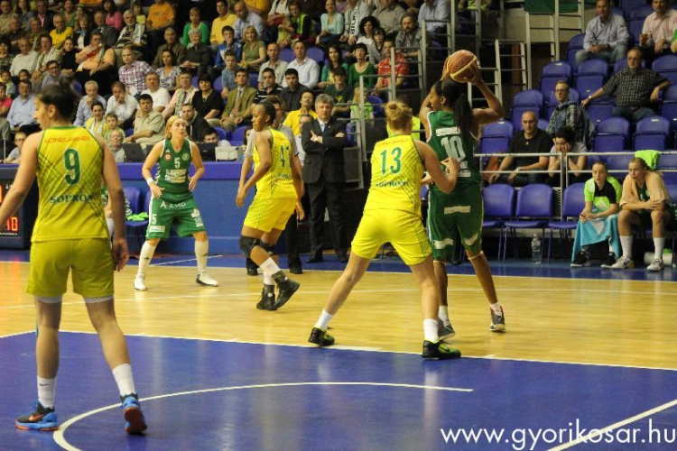 2013.02.22 Hétfő UE Sopron-Hat-Agro uni Győr női kosárlabda bajnoki döntő 3.mérkőzés Fotók:árpika