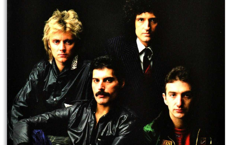 A Queen Greatest Hits albuma minden idők legsikeresebb lemeze Nagy-Britanniában 