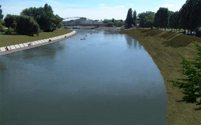 Júniustól mederszűkítés Győrben  