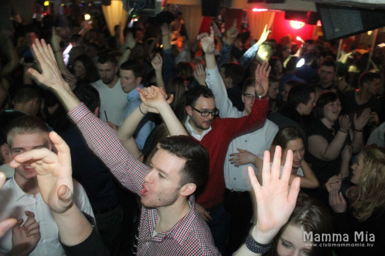 2016.03.19 Mamma Mia Video Disco Dj:Hubik Fotók:árpika