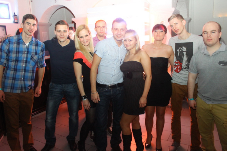 Club Neo - Ladies Free