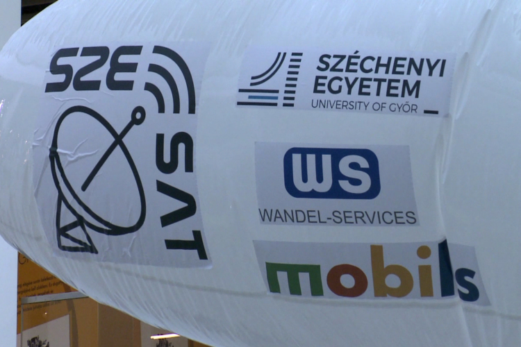 800 diák tanulhatott a Mobilisben