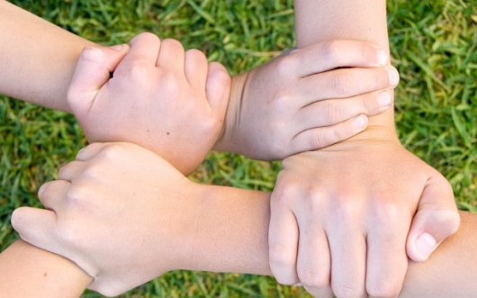 Mit jelent nevelőszülőnek lenni?