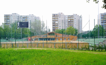 Beléptető kártyás lett a Barátság Park