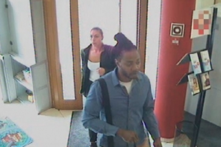 Pénzmosás miatt keressük őket