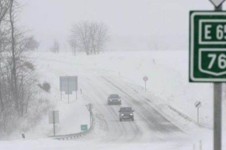 A hó helyzet pluszköltségeit a vis maior keretből igényelhetik az önkormányzatok