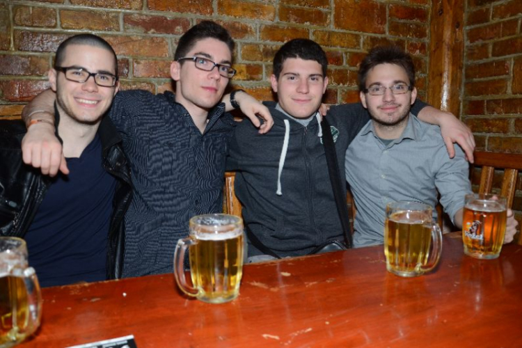 2013.04.12.Péntek Banhof Fotók:adrián