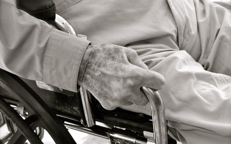 Elhanyagoltság miatt halt meg az idős néni