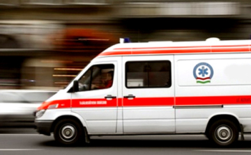 Négy autó ütközött Ravazdnál 