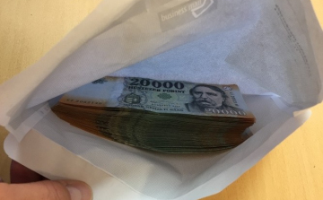 Milliókat csaltak ki az “unokázós” csalók