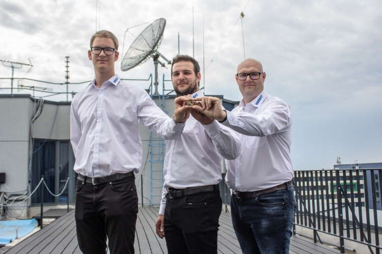 Űreszközt fejlesztett a győri Széchenyi István Egyetem SZE-SAT csapata