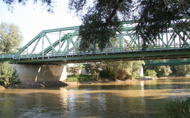 Rábából húztak ki egy férfit Győrben