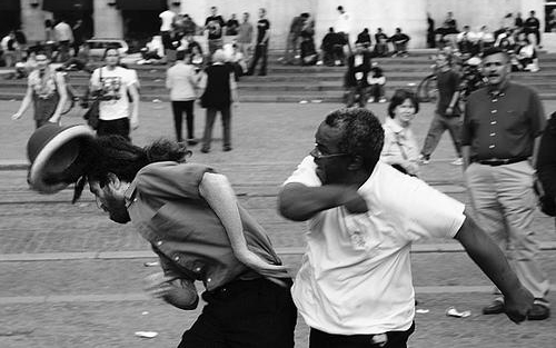 Halálos kimenetelű játék hódit a tengerentúlon! Videóval!