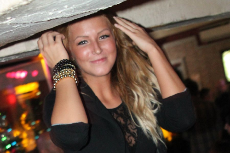 2014.01.04.Szombat Mamma Mia Házibuli Dj:Balage fotók:árpika