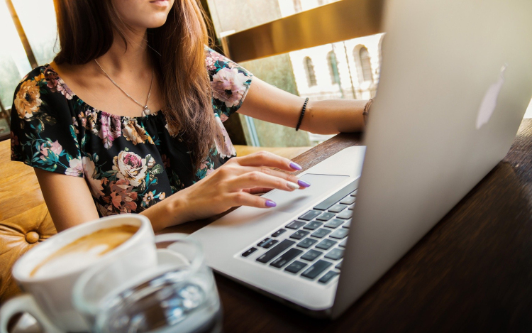 Elstartolt a diákmunkaszezon