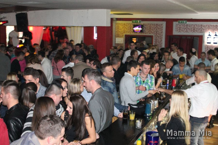 2013.12.21 Szombat Mamma Mia Video disco Fotók:árpika