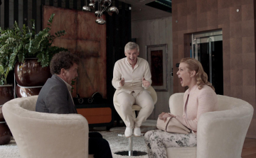 Alföldi Róbert sokat keres a Válótársakkal