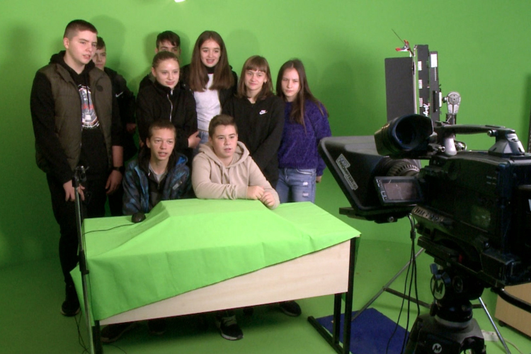 Diákok lepték el az Oxygen Mediát!