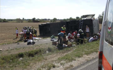 Kosárlabdacsapat buszbalesete - Szabadlábon védekezhet a gyanúsított