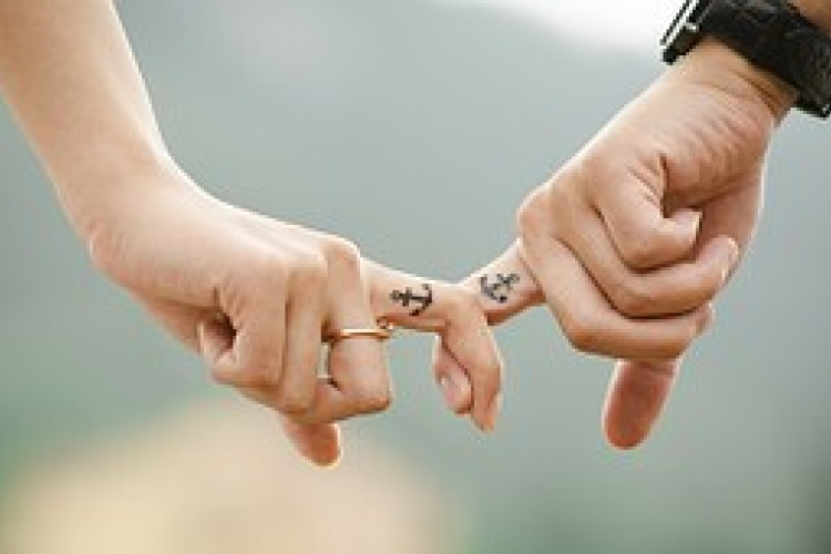 SZERELMEKRŐL MESÉL A VÁROS - Mesés séták kicsiknek és nagyoknak Győrben