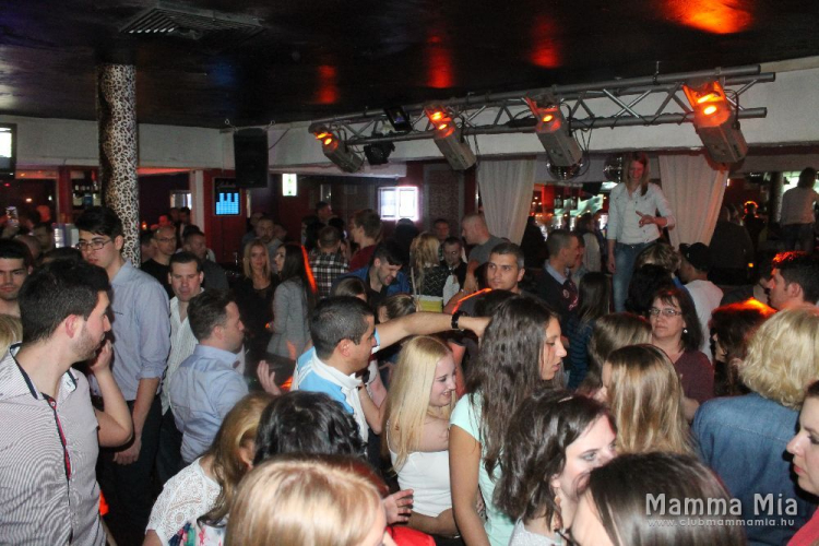 2015.04.18 Mamma Mia Video Disco Dj:Hubik Fotók:árpika