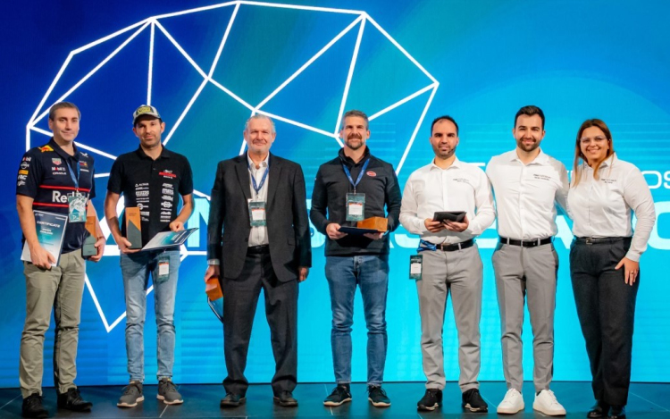 Ismét a Széchenyi-egyetemen tartották a Formula Student Symposiumot