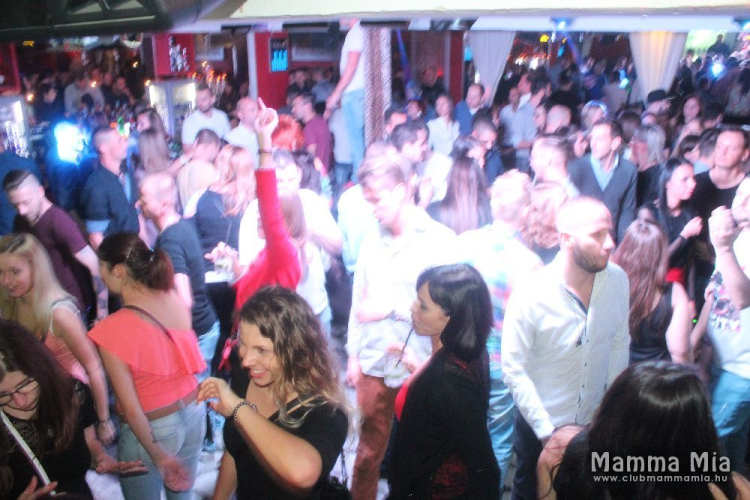2017.10.21.Mamma Mia Video disco Dj:Hubik Fotók:árpika
