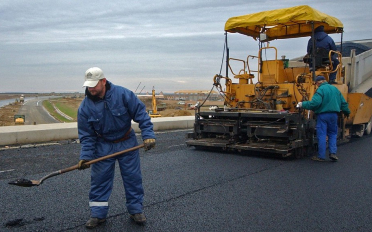 Október végén nyílik meg a forgalom előtt az M86-os Hegyfalu és Csorna közötti szakasza