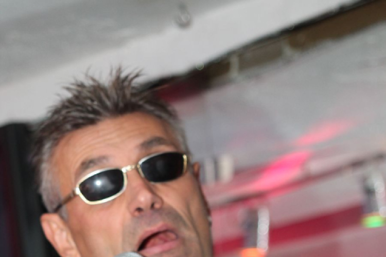 2013.09.20 Péntek Mamma Mia Irigy Hónaljmirigy Dj:Ice Fotók:árpika