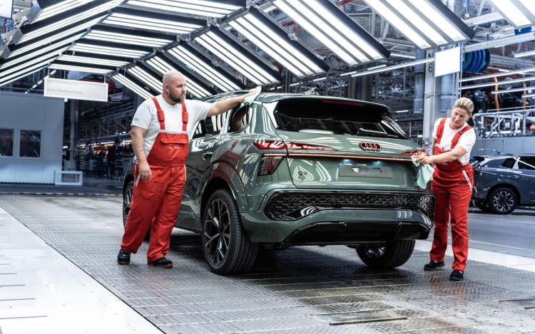 Audi Hungaria: Stabil gyártási volumen és hatékonyságnövelés a 2025-ös üzleti évben