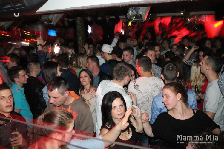 2014.12.19.Szombati Házibuli Mamma Mia Dj:Balage & Konga Ati fotók:árpika
