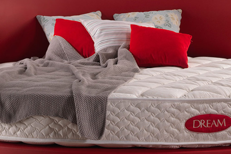 Miért alszunk jobban nyaraláskor?