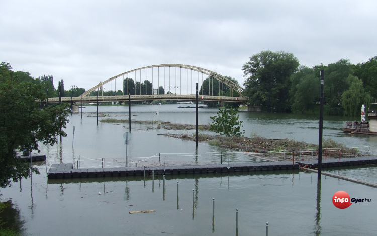 Vészhelyzet Győr-Moson-Sopron megyében - Fotók!