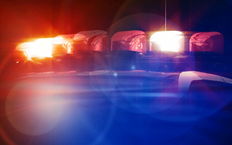 Nyakára léptek és bántalmazták a szórakozóhelynél