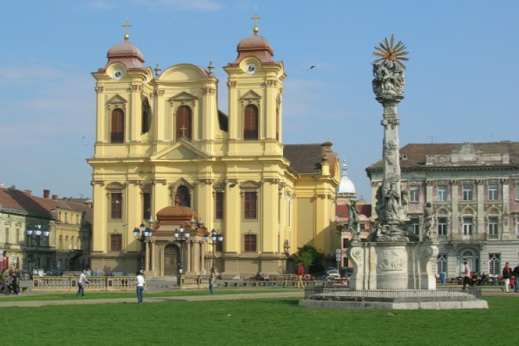Bevándorlókat fogtak el Temesvár főterén